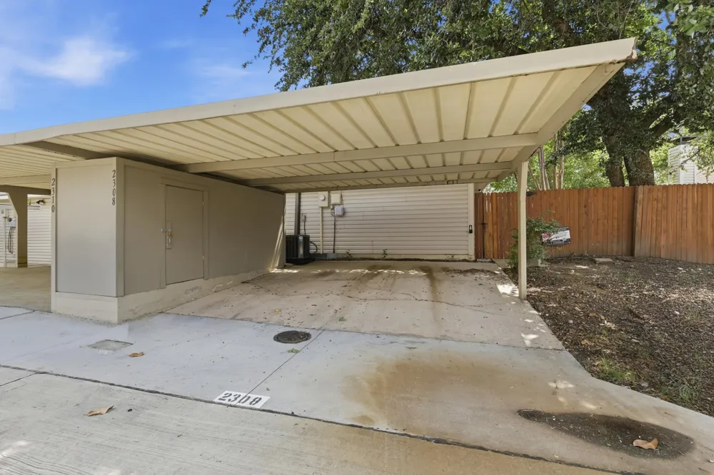 2308 Carol Good Lane Carrollton, TX 75006