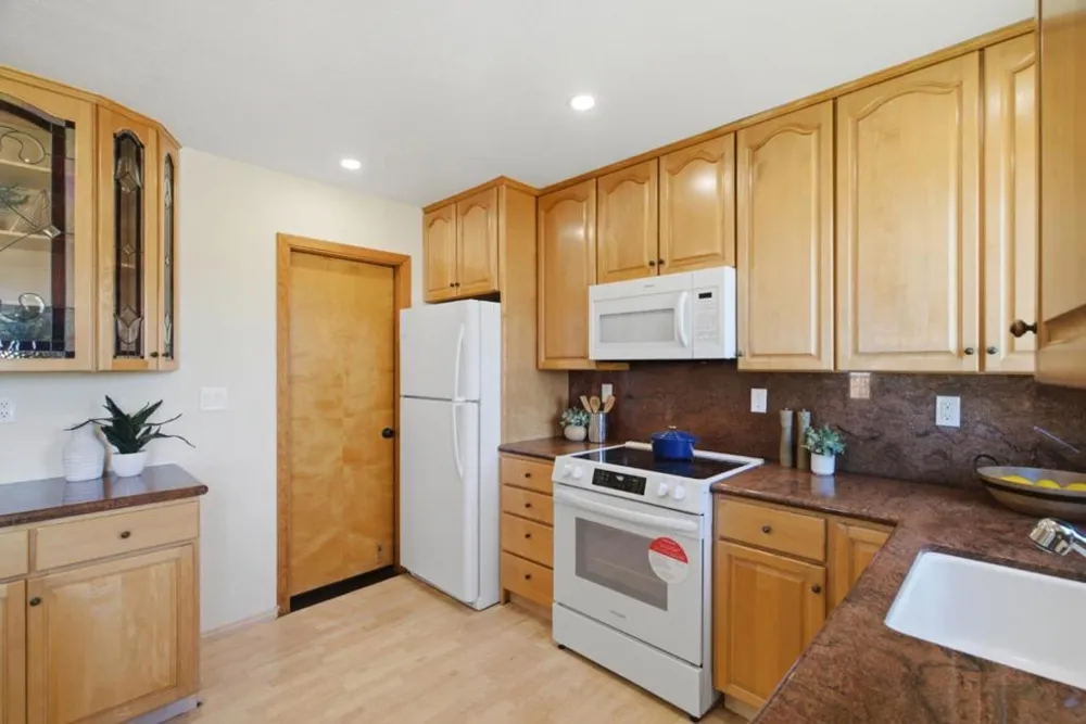 1343 Fargo Ave San Leandro, CA 94579