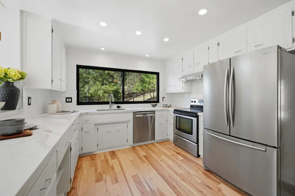 17815 Woodland Avenue Morgan Hill, CA 95037