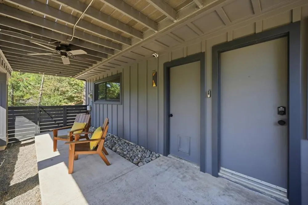 17815 Woodland Avenue Morgan Hill, CA 95037