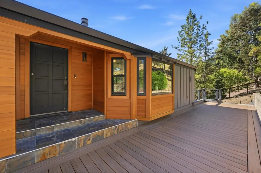 17815 Woodland Avenue Morgan Hill, CA 95037