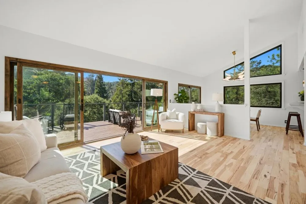 17815 Woodland Avenue Morgan Hill, CA 95037