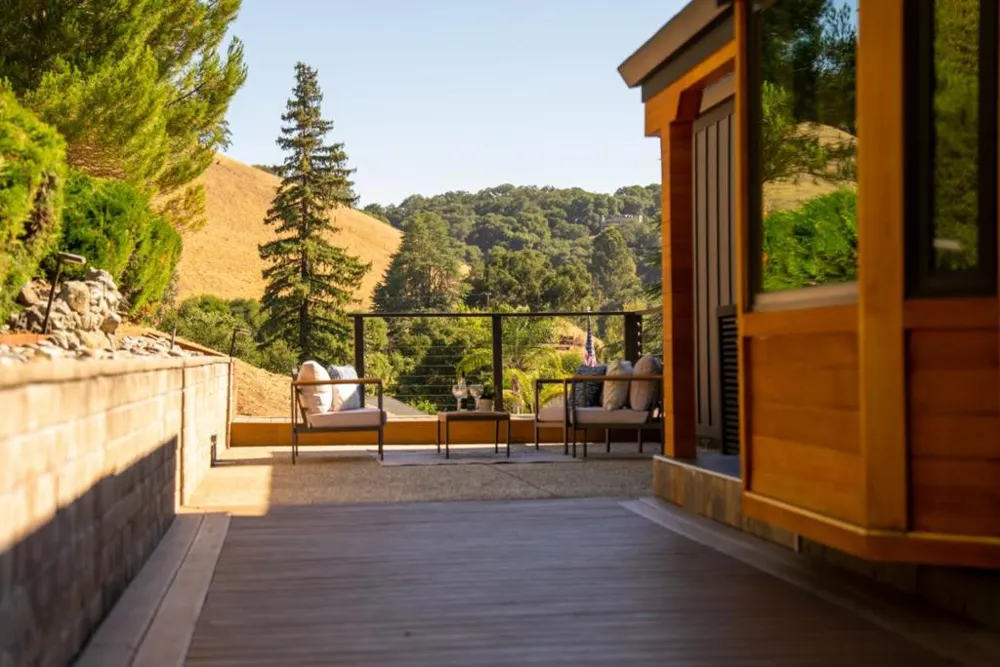 17815 Woodland Avenue Morgan Hill, CA 95037