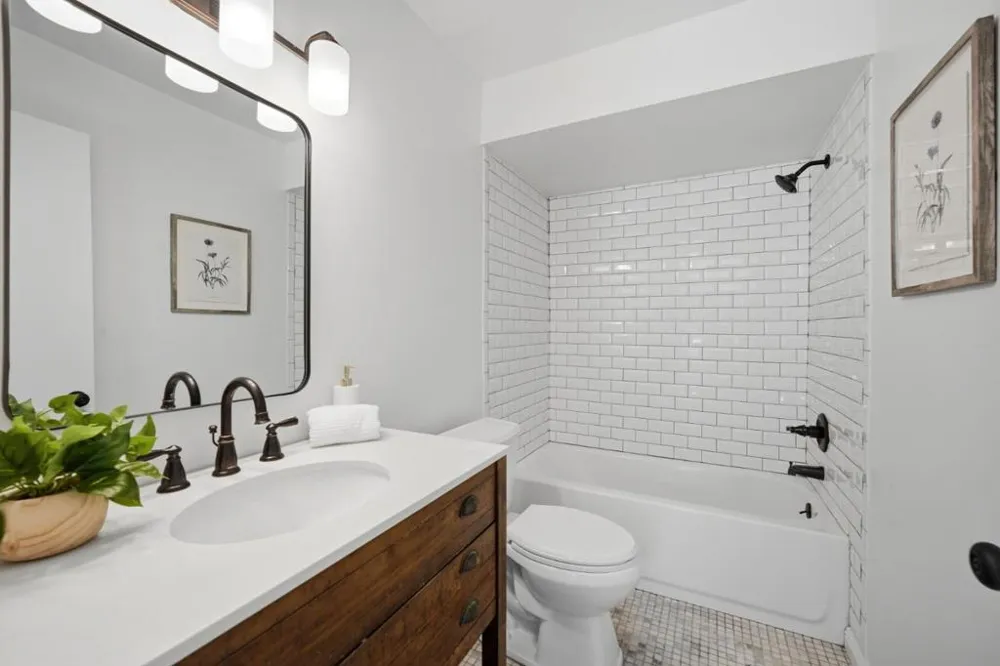 17815 Woodland Avenue Morgan Hill, CA 95037