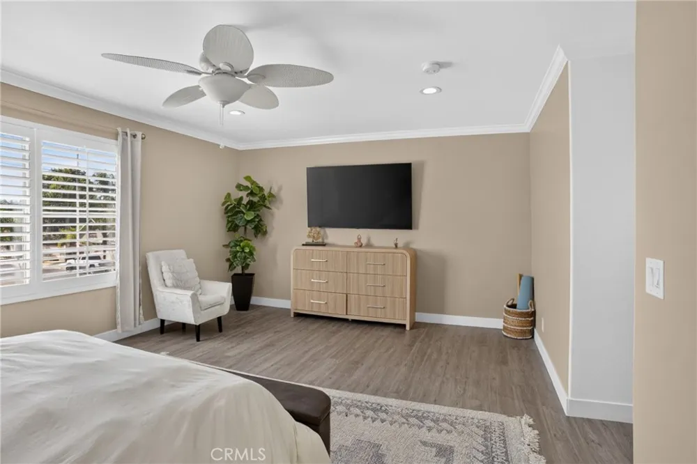 15553 Cobalt Sylmar, CA 91342