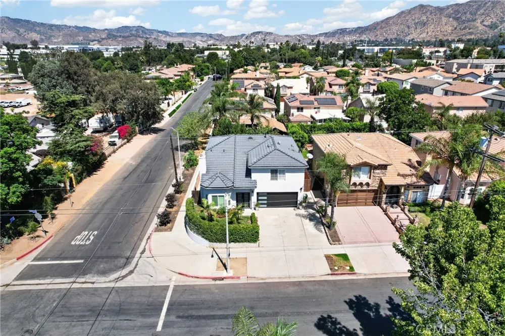 15553 Cobalt Sylmar, CA 91342