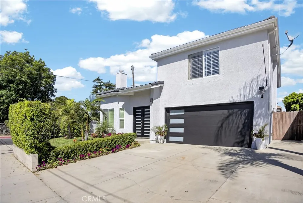 15553 Cobalt Sylmar, CA 91342