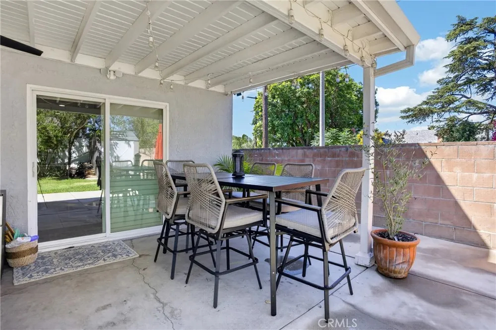 15553 Cobalt Sylmar, CA 91342