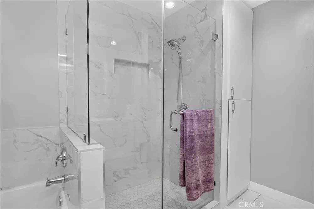15553 Cobalt Sylmar, CA 91342