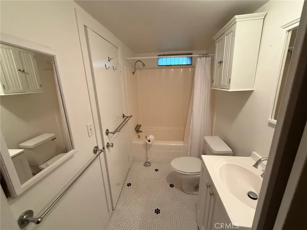 302 Churchill Road Sierra Madre, CA 91024