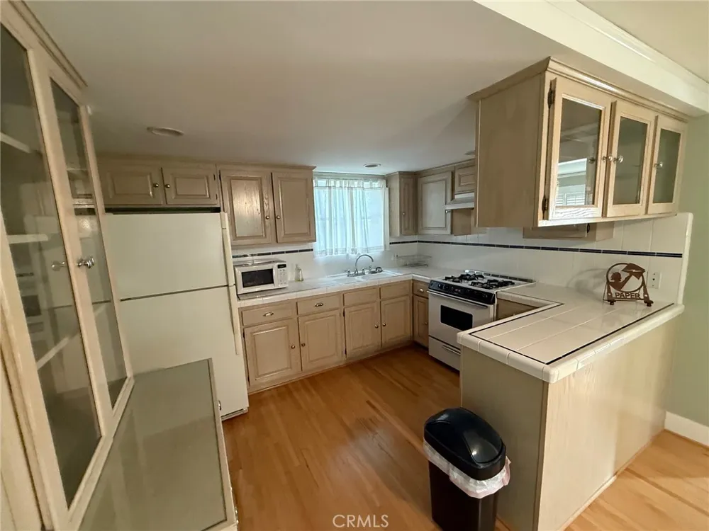 302 Churchill Road Sierra Madre, CA 91024