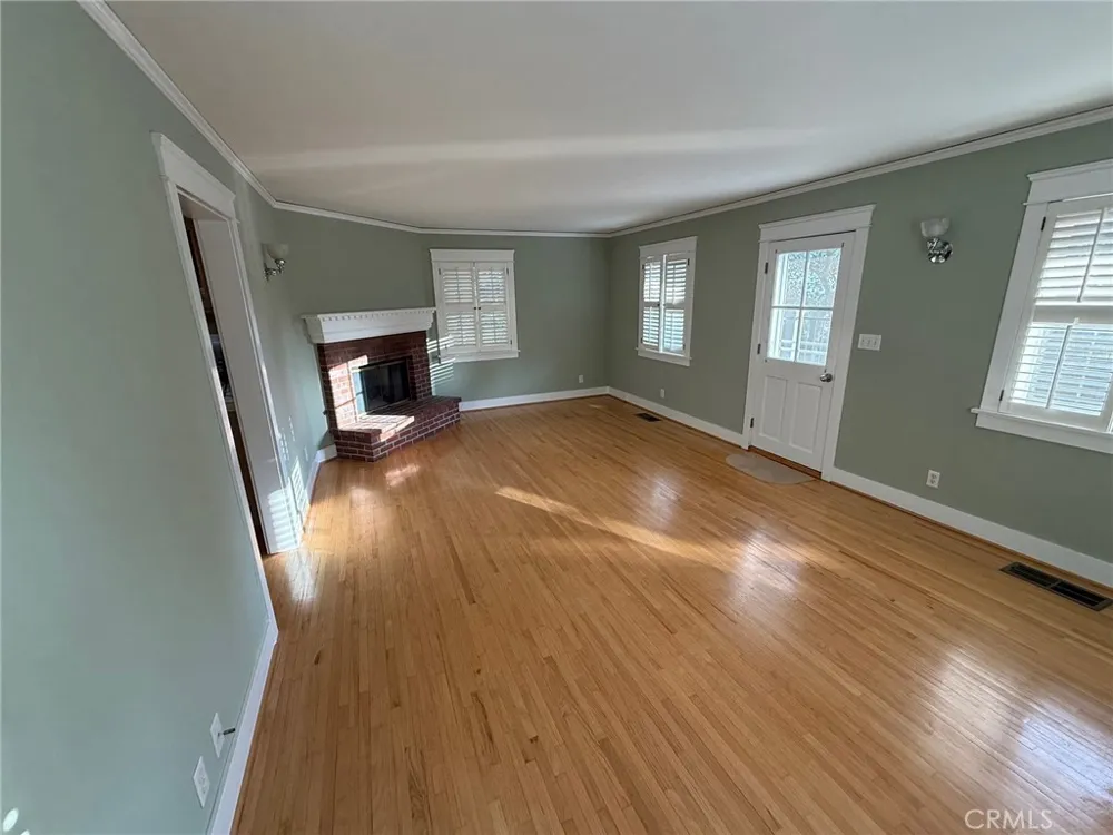 302 Churchill Road Sierra Madre, CA 91024