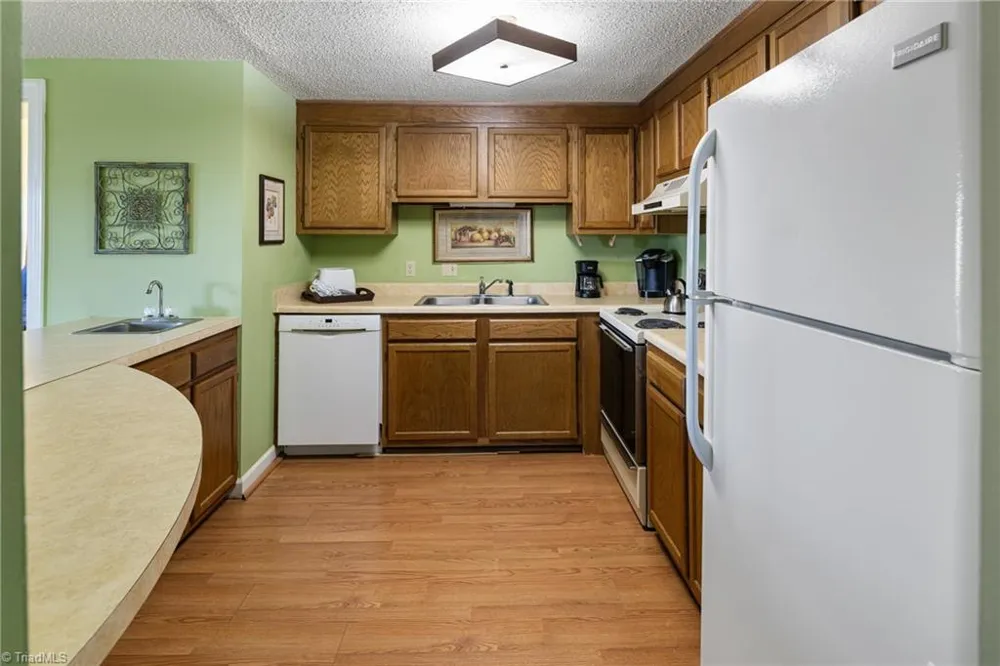 303 Sugar Top Drive #2210 Banner Elk, NC 28604