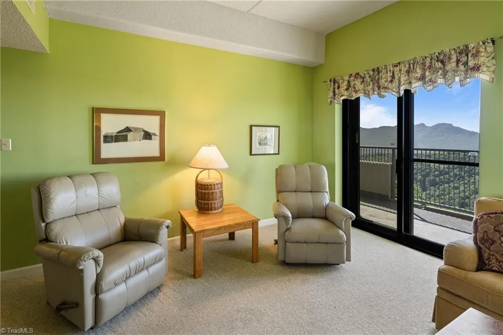 303 Sugar Top Drive #2210 Banner Elk, NC 28604