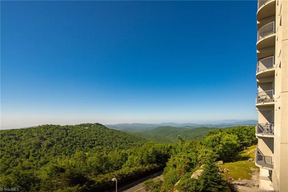 303 Sugar Top Drive #2210 Banner Elk, NC 28604