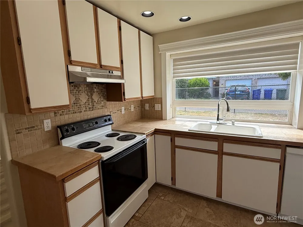 6222 Cady Road Everett, WA 98203