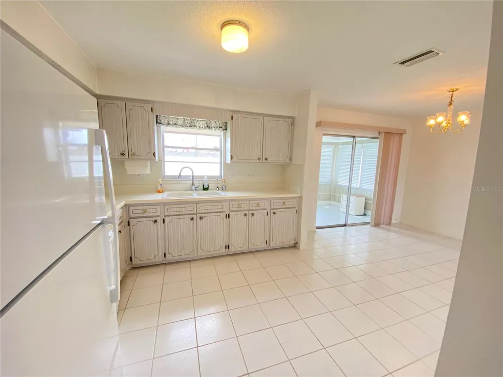 5105 ROSE PLACE Pinellas Park, FL 33782