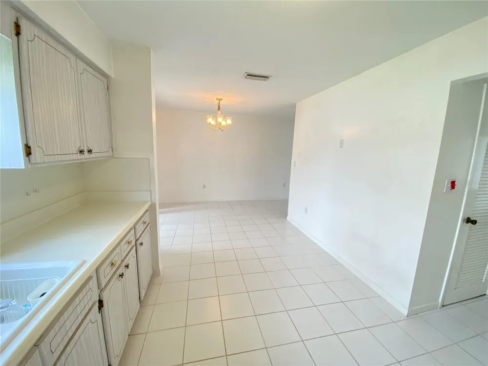 5105 ROSE PLACE Pinellas Park, FL 33782