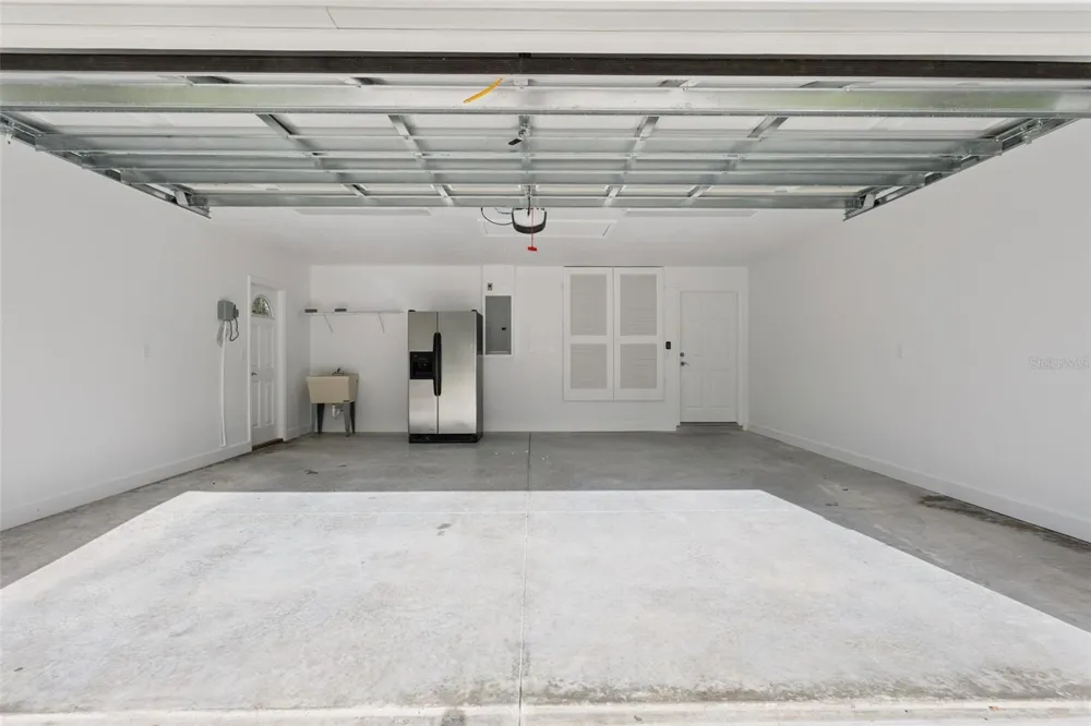 209 JEAN STREET Tavares, FL 32778