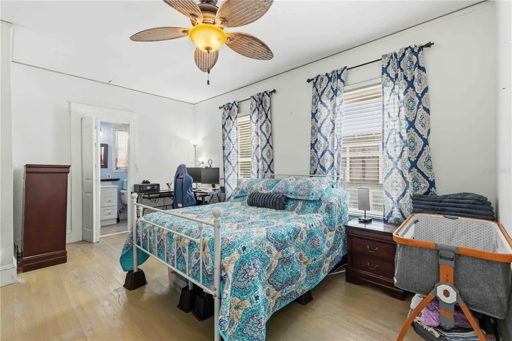 2314 7TH AVENUE W Bradenton, FL 34205