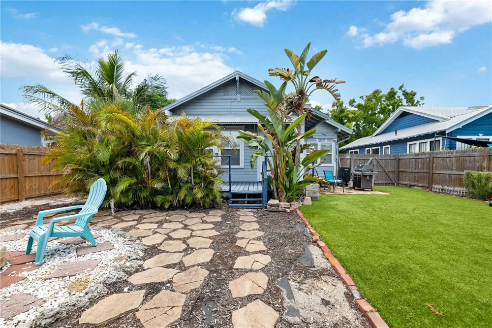 2314 7TH AVENUE W Bradenton, FL 34205