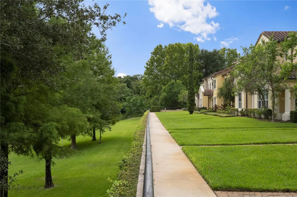 1132 CHARMING STREET Maitland, FL 32751