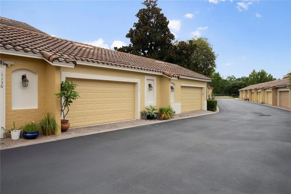 1132 CHARMING STREET Maitland, FL 32751