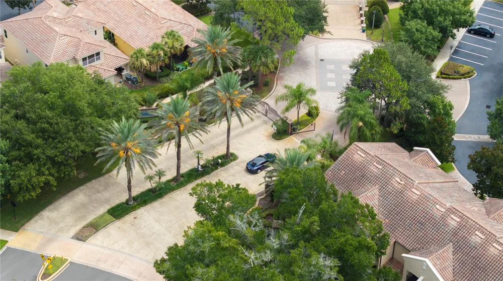 1132 CHARMING STREET Maitland, FL 32751