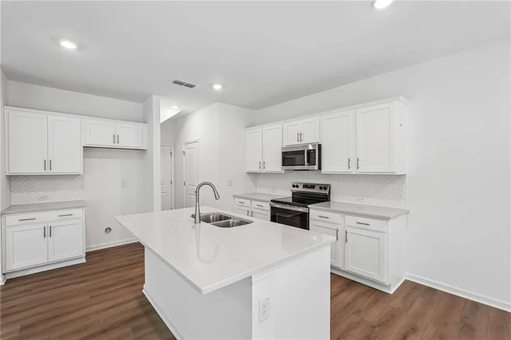 316 Dearborn Drive Cartersville, GA 30120