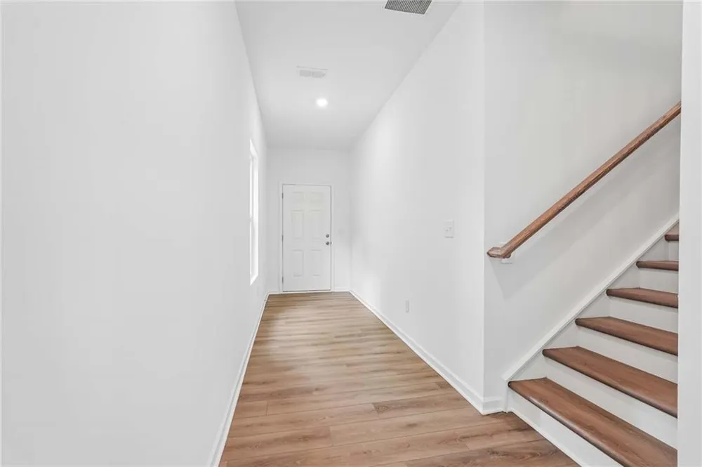 316 Dearborn Drive Cartersville, GA 30120