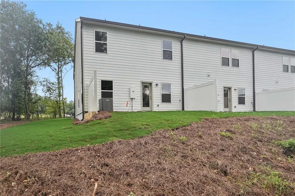 316 Dearborn Drive Cartersville, GA 30120
