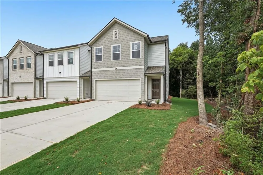 316 Dearborn Drive Cartersville, GA 30120