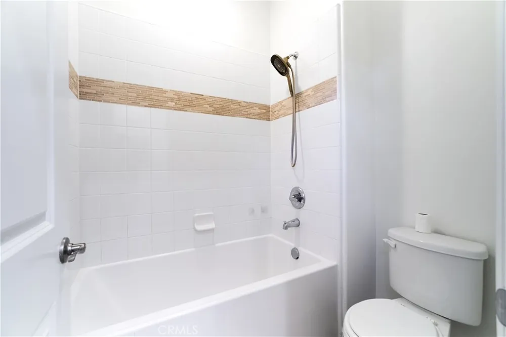 350 Catalina Brea, CA 92821