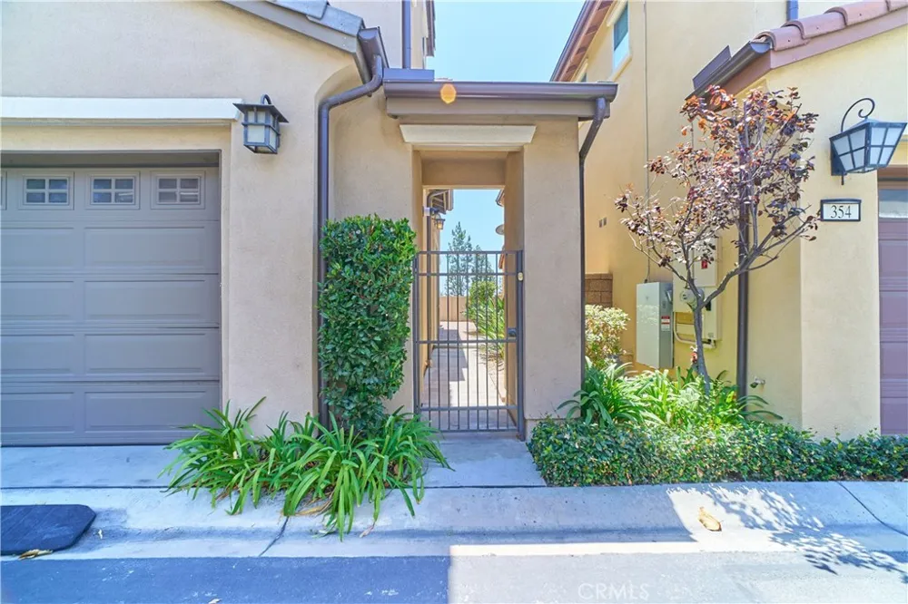 350 Catalina Brea, CA 92821