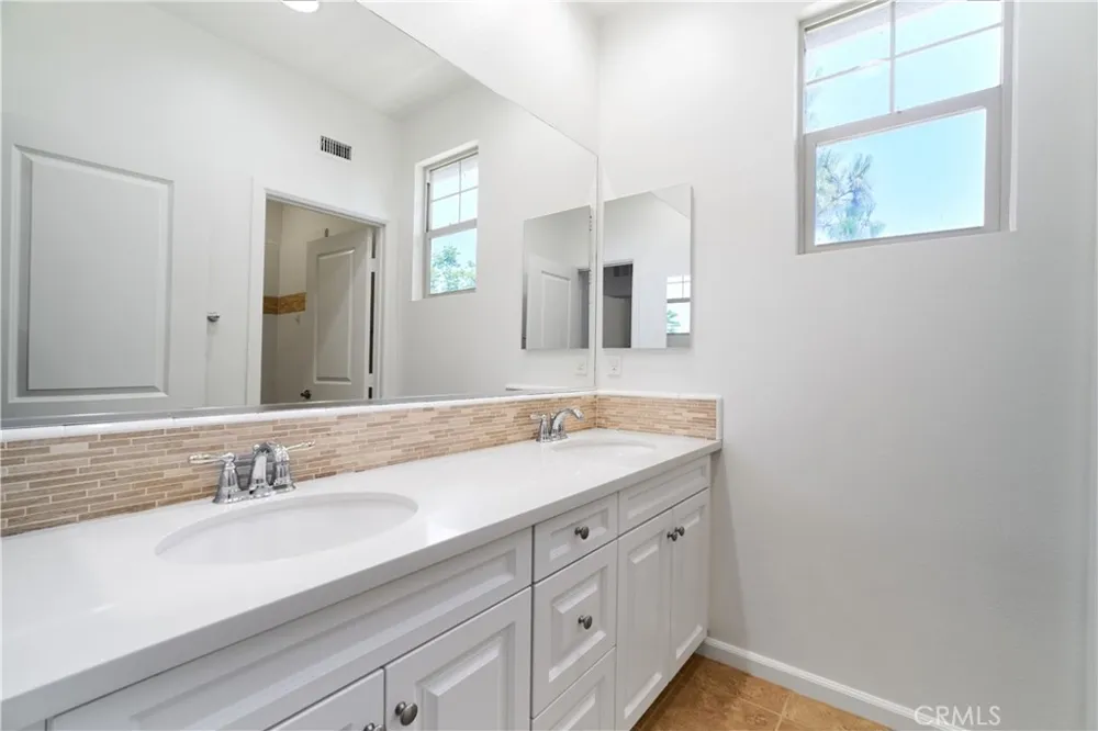 350 Catalina Brea, CA 92821