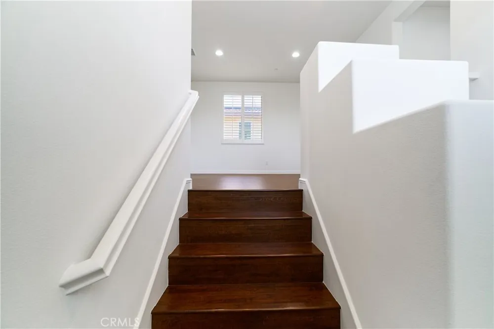 350 Catalina Brea, CA 92821
