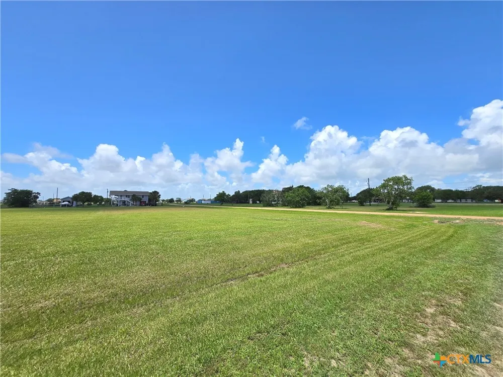 1288 Indigo Drive Palacios, TX 77465