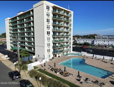 480 Ocean Avenue #7B