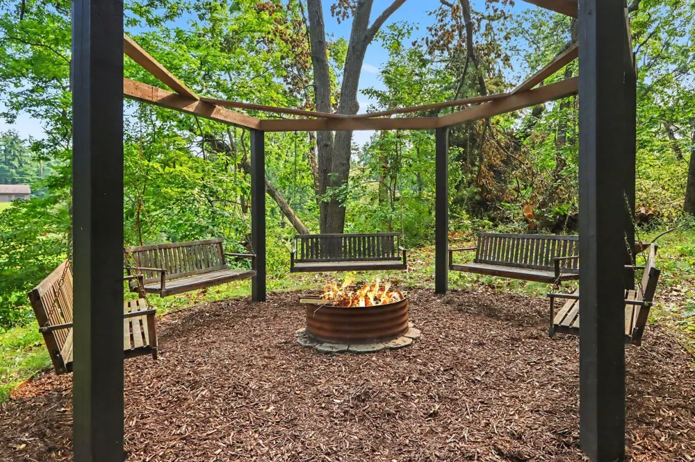28284 62nd Avenue Antwerp Township, MI 49065