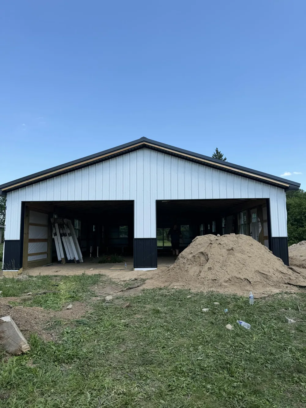 414 Elm Street Ithaca City, MI 48847