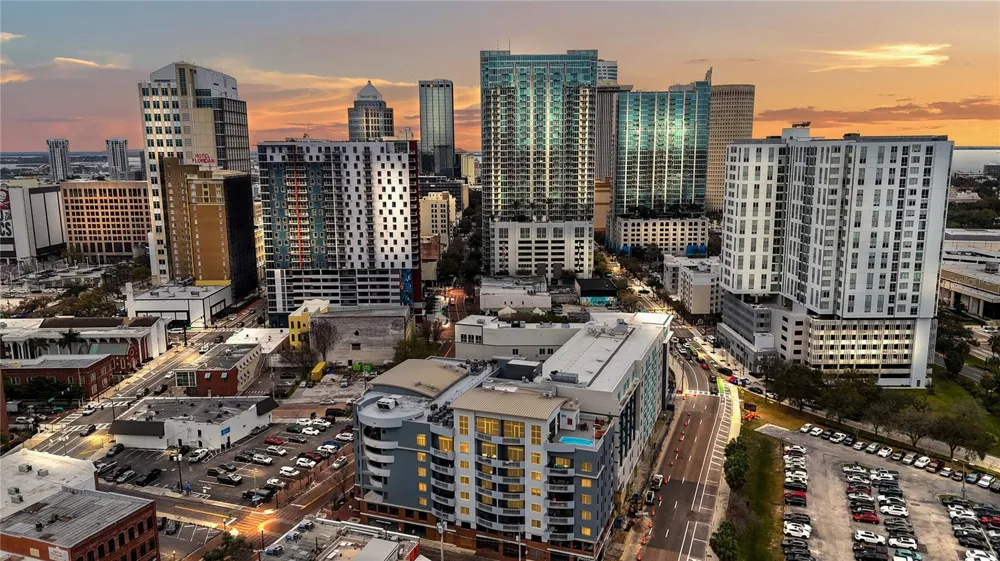 1108 FRANKLIN STREET #707 Tampa, FL 33602