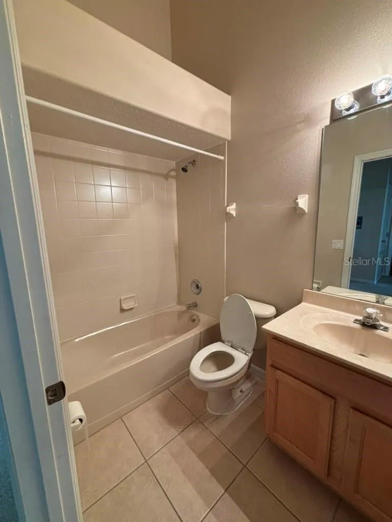 5857 LAKE CHAMPLAIN DRIVE Orlando, FL 32829
