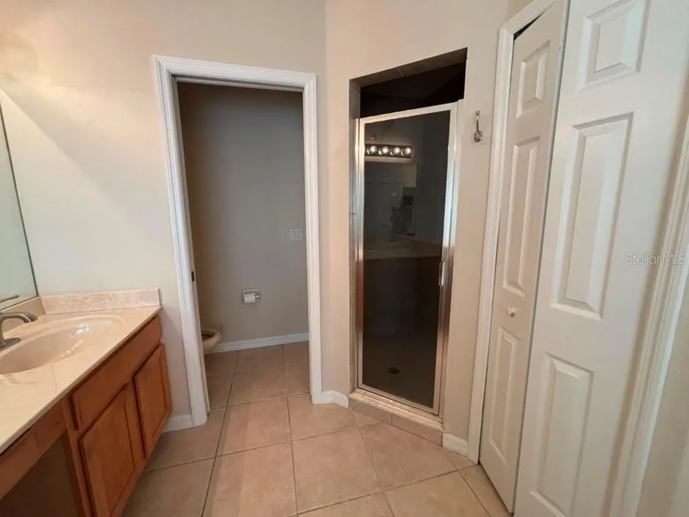 5857 LAKE CHAMPLAIN DRIVE Orlando, FL 32829