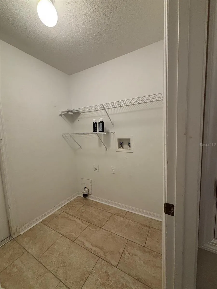 5857 LAKE CHAMPLAIN DRIVE Orlando, FL 32829