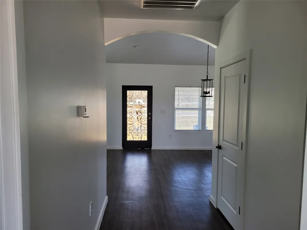 577 County Road 422 B Road Stockdale, TX 78160