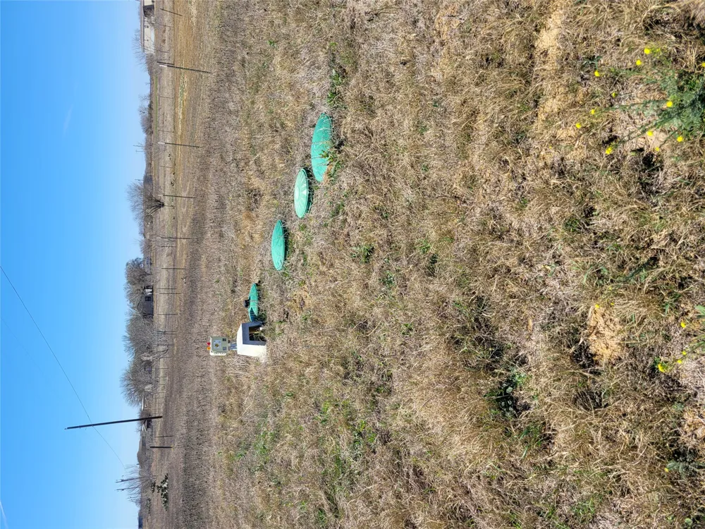 577 County Road 422 B Road Stockdale, TX 78160