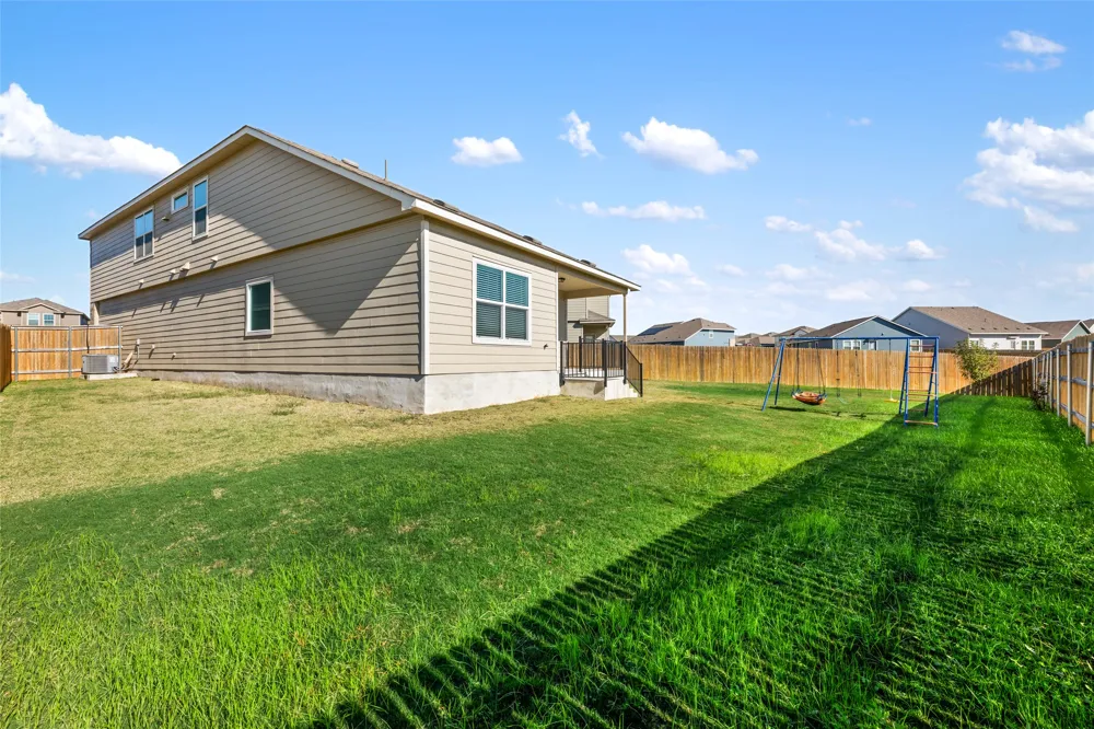 132 Joe Kidd Lane Jarrell, TX 76537