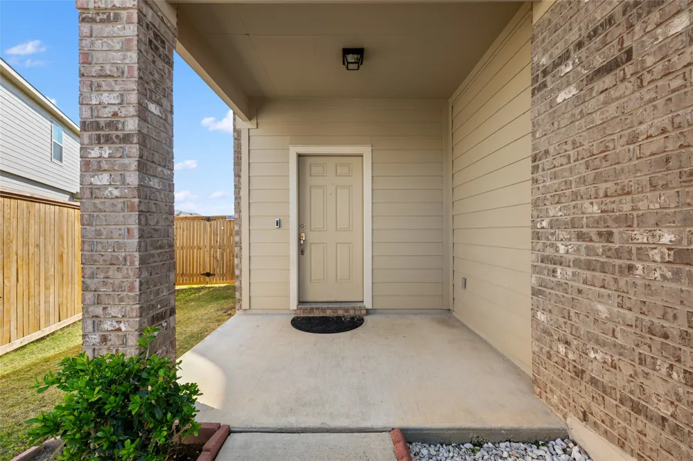 132 Joe Kidd Lane Jarrell, TX 76537