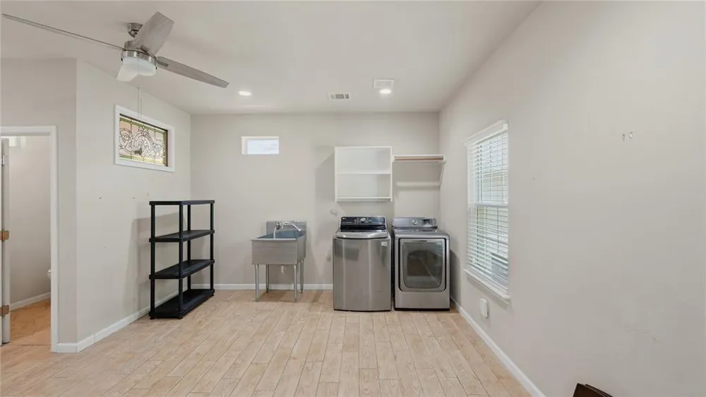 379 Matthew Cove Bastrop, TX 78602