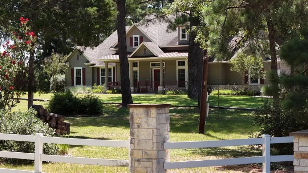 379 Matthew Cove Bastrop, TX 78602